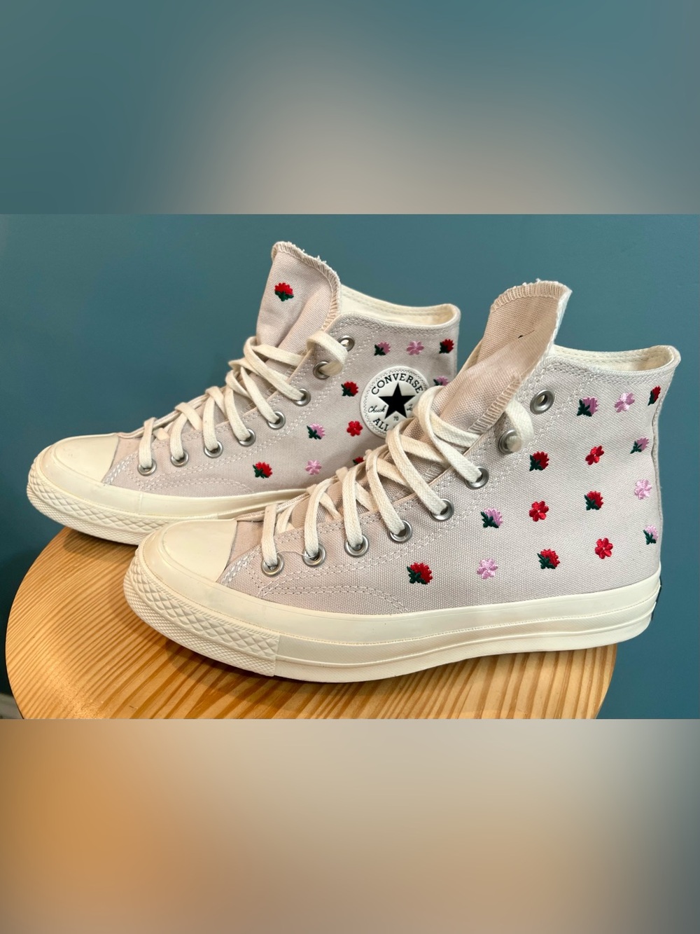 Converse Chuck 70 Renew Festival Floral Embroidered High Top Sneakers Women’s 9